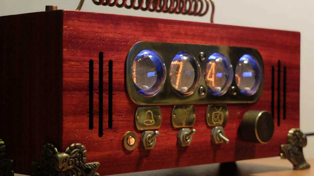    Ламповые ёлки из Радио 60-х выстрелят на вашем празднике