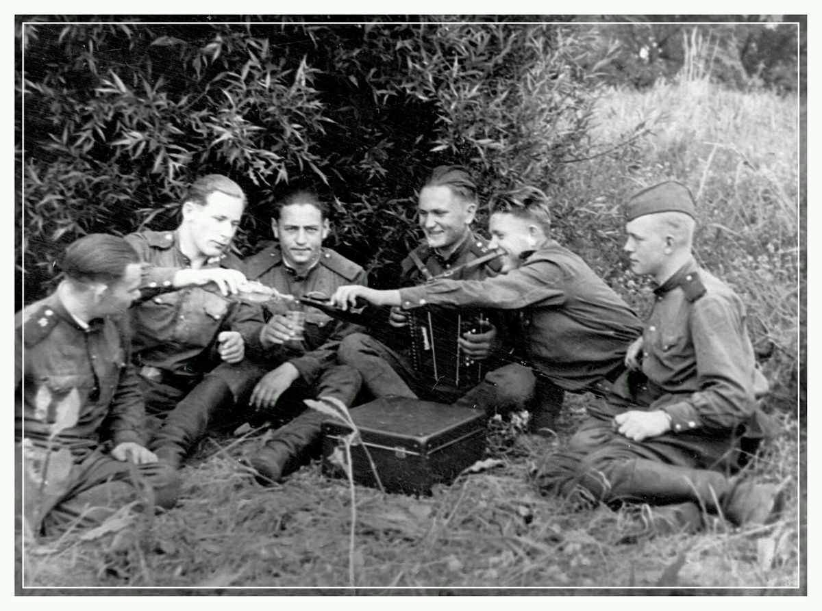 Хорошо сидим!