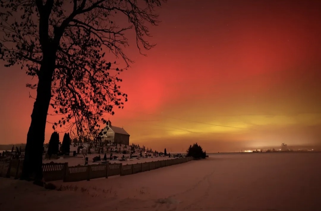 Сегодня ночью в Гродно. Сияние.