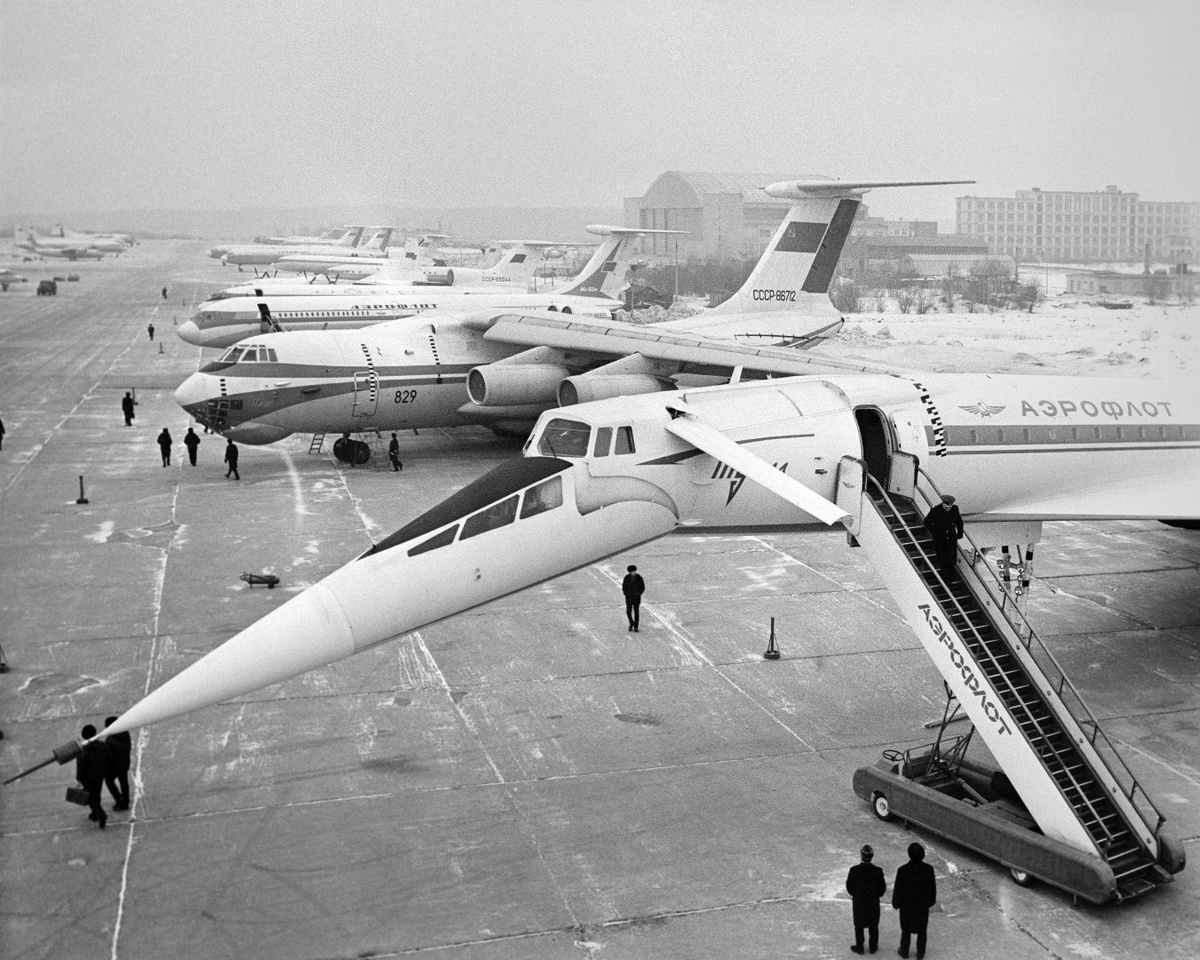 Ту-144 в Шереметьево