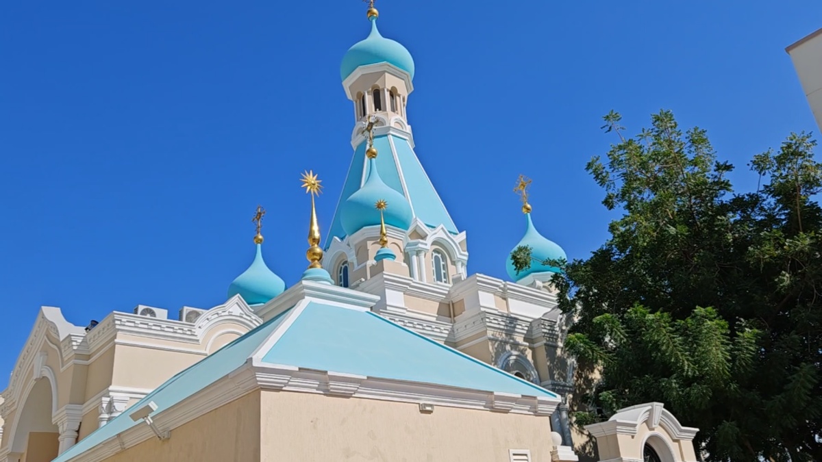 Храм Святого Филиппа в Шардже. Фото автора.