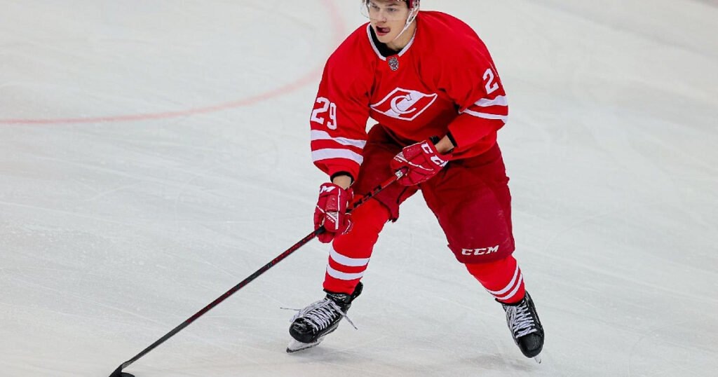    Белорусский форвард Егор Чезганов перешел в «Спартак» (источник изображения) News Express Team