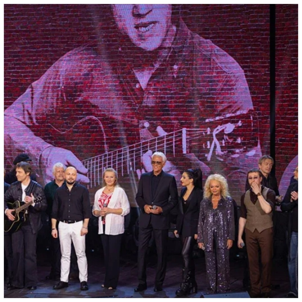 Лариса Долина ежегодно поет на концерте "Своя колея", 2023 год