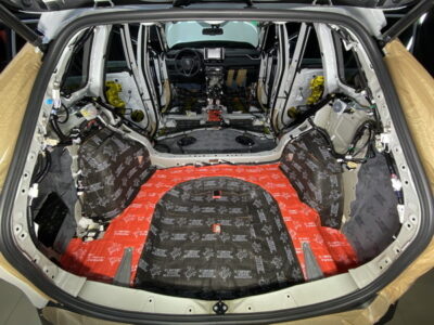 Шумоизоляция багажника автомобиля: Комплексный подход к созданию акустического комфорта