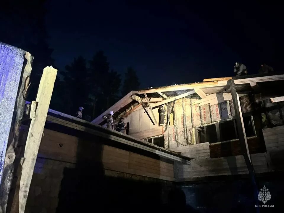    Пожар на Бирюзовой Катуни. Источник: ГУ МЧС по Алтайскому краю