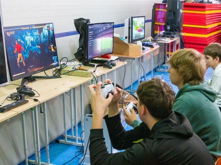     Фото Дмитрия Куткина ("Вечерний Челябинск")