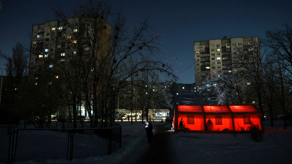     Кличко предупредил о приближающейся гуманитарной катастрофе в Киеве REUTERS/Anatolii Stepanov