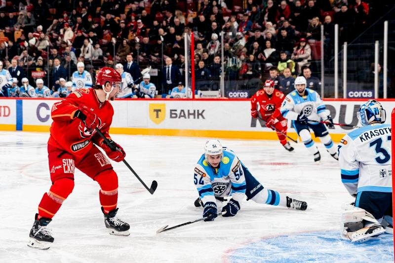    Фото: пресс-служба ХК «Автомобилист»/Момент матча