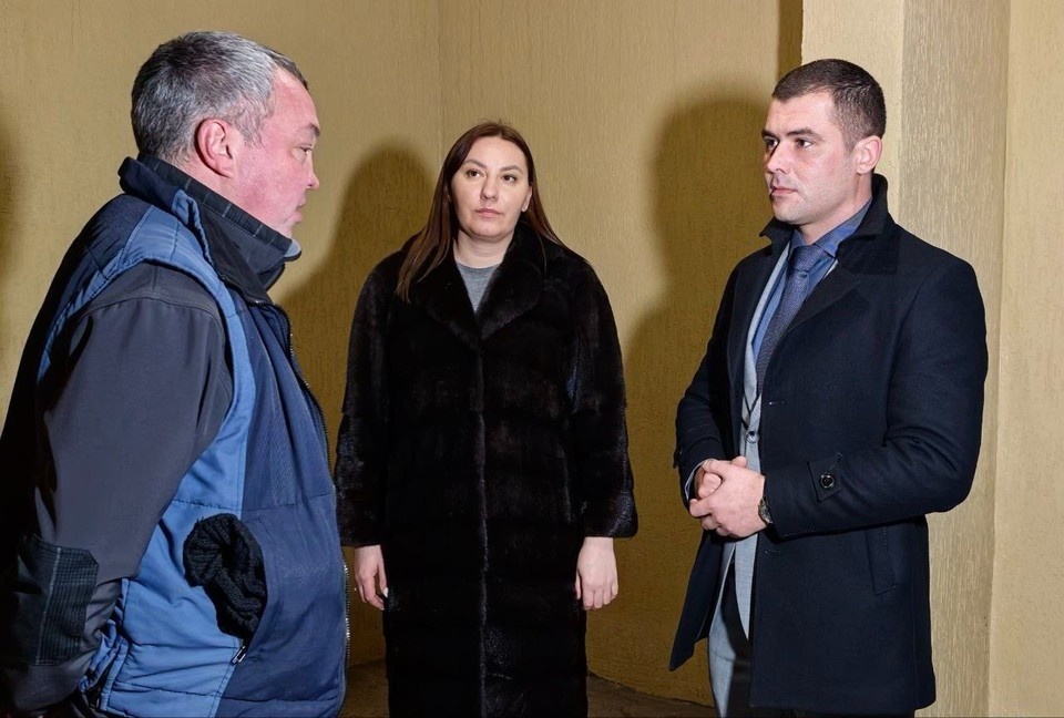    Министр культуры региона Артем Лагойский контролирует все этапы строительства Фото: министерство культуры ХО