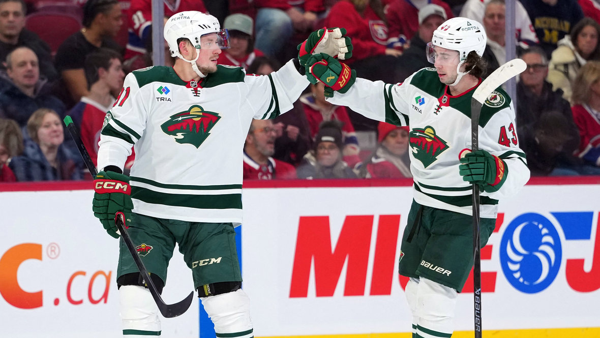    Владимир Тарасенко и Куинн Хьюз.Imagn Images USA Today Sports