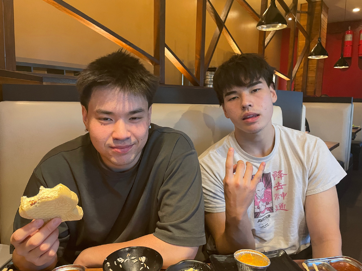 Братья-разбойнички😂