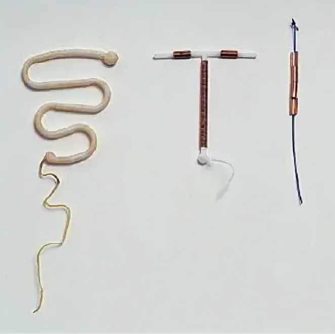 Старые спирали Lippes Loop были массивными, особенно для нерожавших девушек.