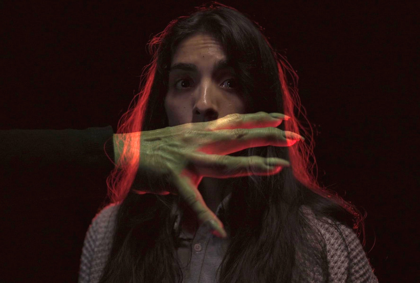 Листайте кадры.