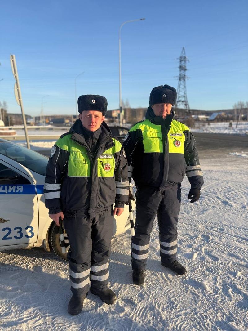    ГАИ. Александр Бабанов и Кирилл Кузин