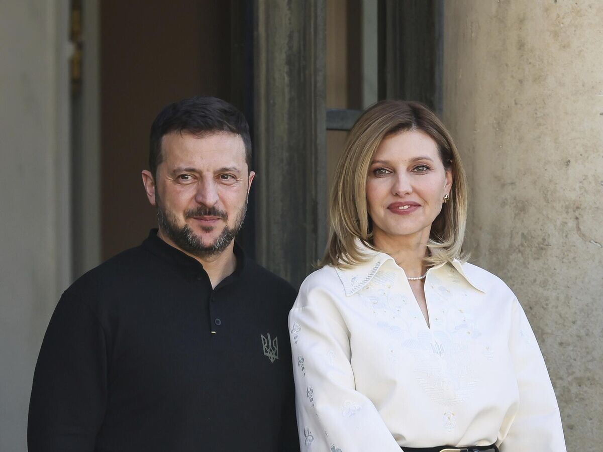   Владимир и Елена Зеленские в Париже | © AP Photo / Thomas Padilla