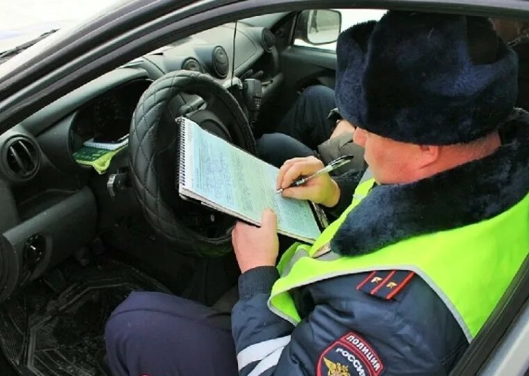 Почему простая фраза «Не согласен» меняет правила игры с инспектором ГИБДД: подписывайте протоколы правильно