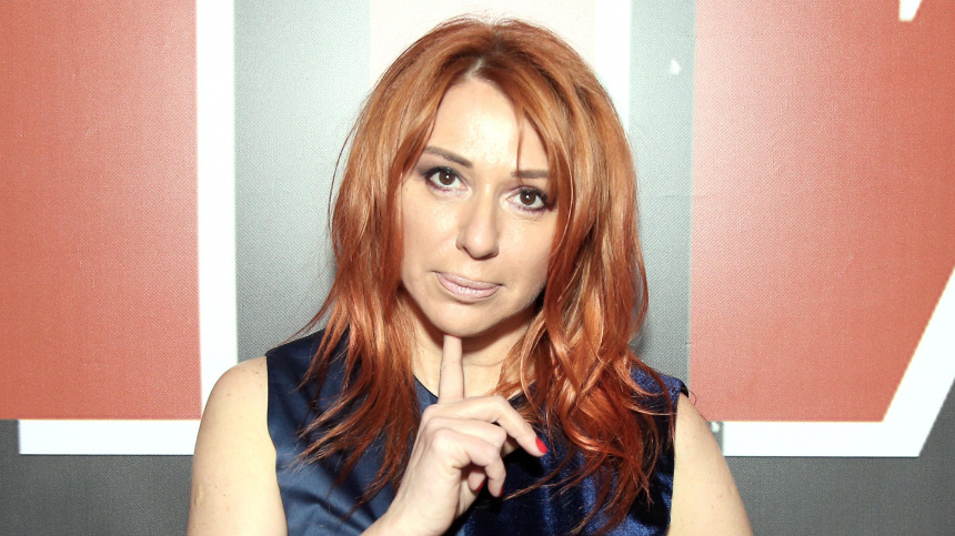 Алена Апина в 61 выглядит на 40: как певица сбросила 15 кг и омолодилась