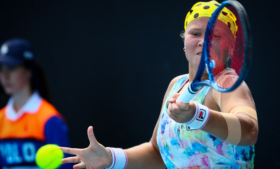    Диана Шнайдер в паре с американкой Клерви Нгунуэ выиграла юниорский Australian Open. Фото: Global Look Press