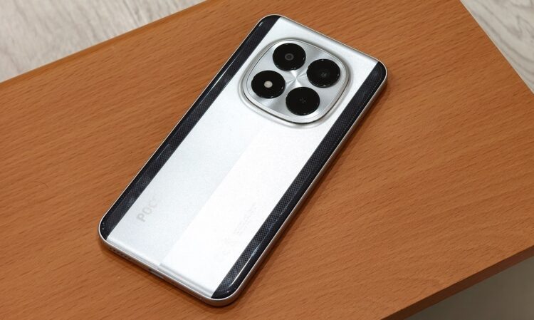 Обзор POCO M8 Pro: недорогой и мощный смартфон с очень большой батареей