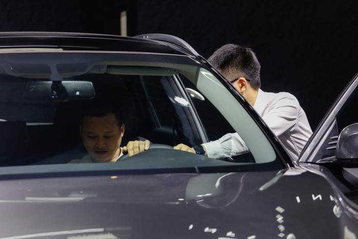 Обложка © Shutterstock / FOTODOM / humphery