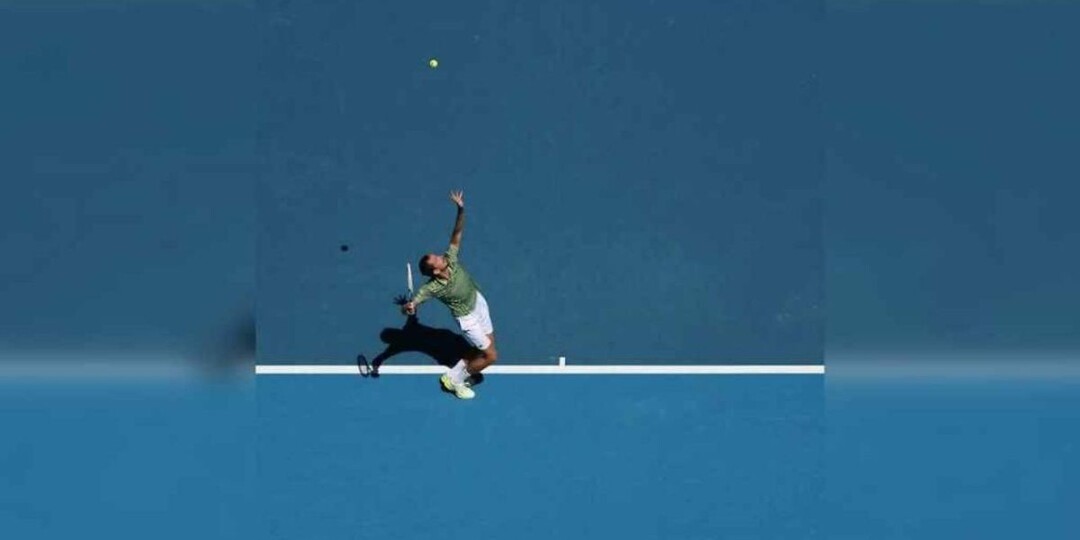 Медведев и Рублев продолжают борьбу в третьем круге Australian Open