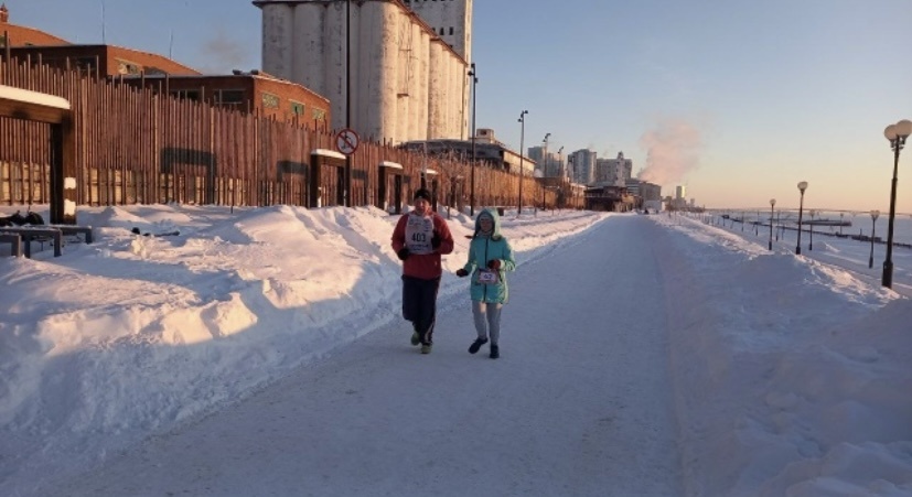 Бежим с Володей ⛄️ ☃️ было -24 