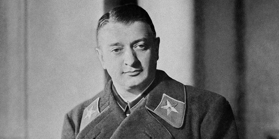 Подпоручик, маршал, палач, жертва