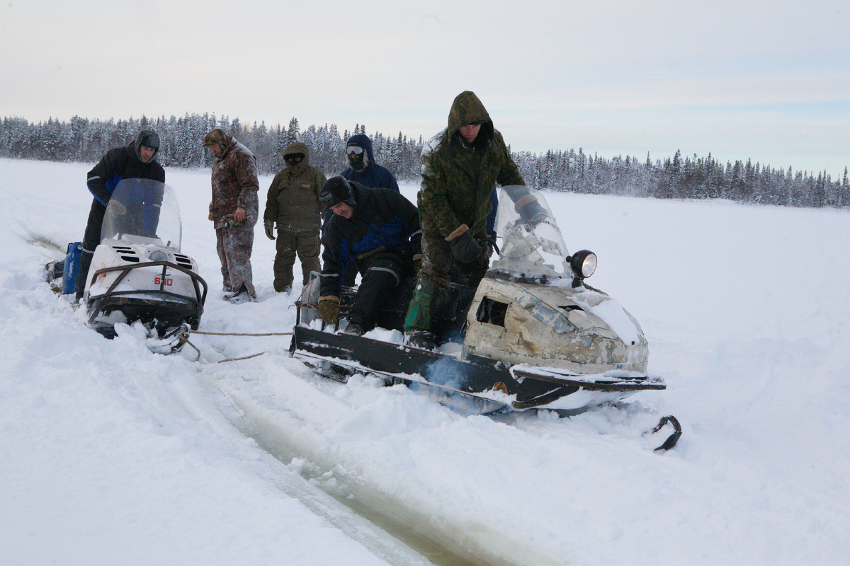 Рыбалка дело азартное, но требует много сил.