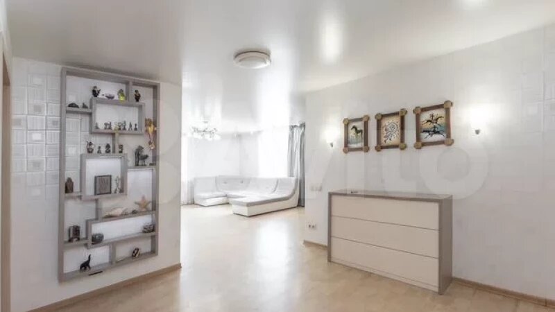     Квартира по адресу ул. Юрина,299А «Авито»