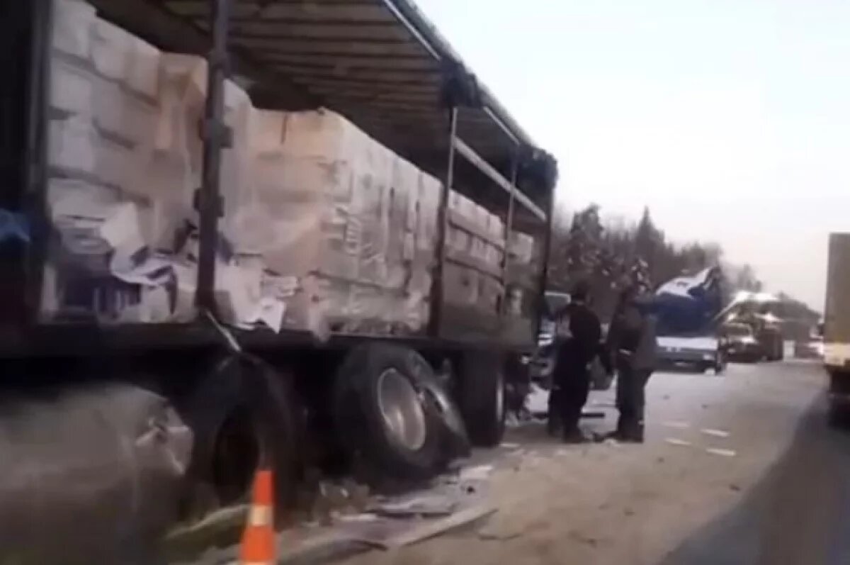    Под Пермью столкновение фур привело к гибели человека