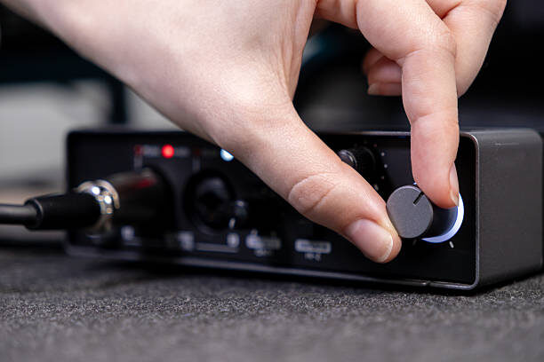 Управление двумя каналами через один интерфейс