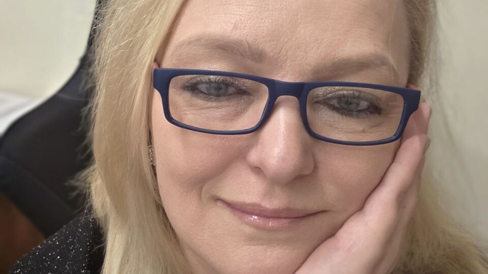 Нужно ли пить все таблетки после еды и почему этот совет часто вредит лечению