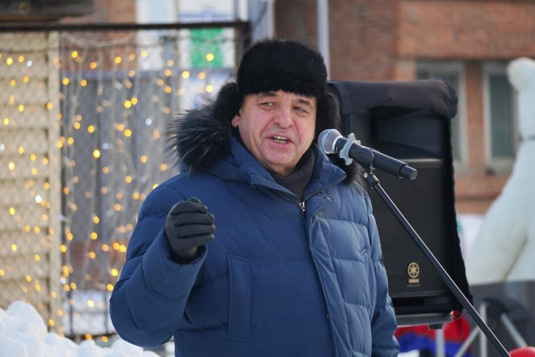    По словам Рената Сулейманова (на фото), Роман Бурдин на днях беседовал о реформе с членами коммунистической фракции Заксобрания Новосибирской области. Фото: ТГ-канал Рената Сулейманова