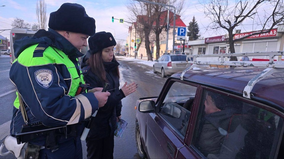    На дорогах прошла акция по безопасности движения. Фото: УГИБДД МВД по ЛНР
