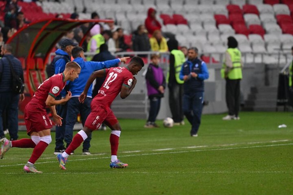    За три сезона во Второй лиге Б Гекдениз Карадениз дважды привел команду к бронзовым медалям. Фото: www.rubin-kazan.ru