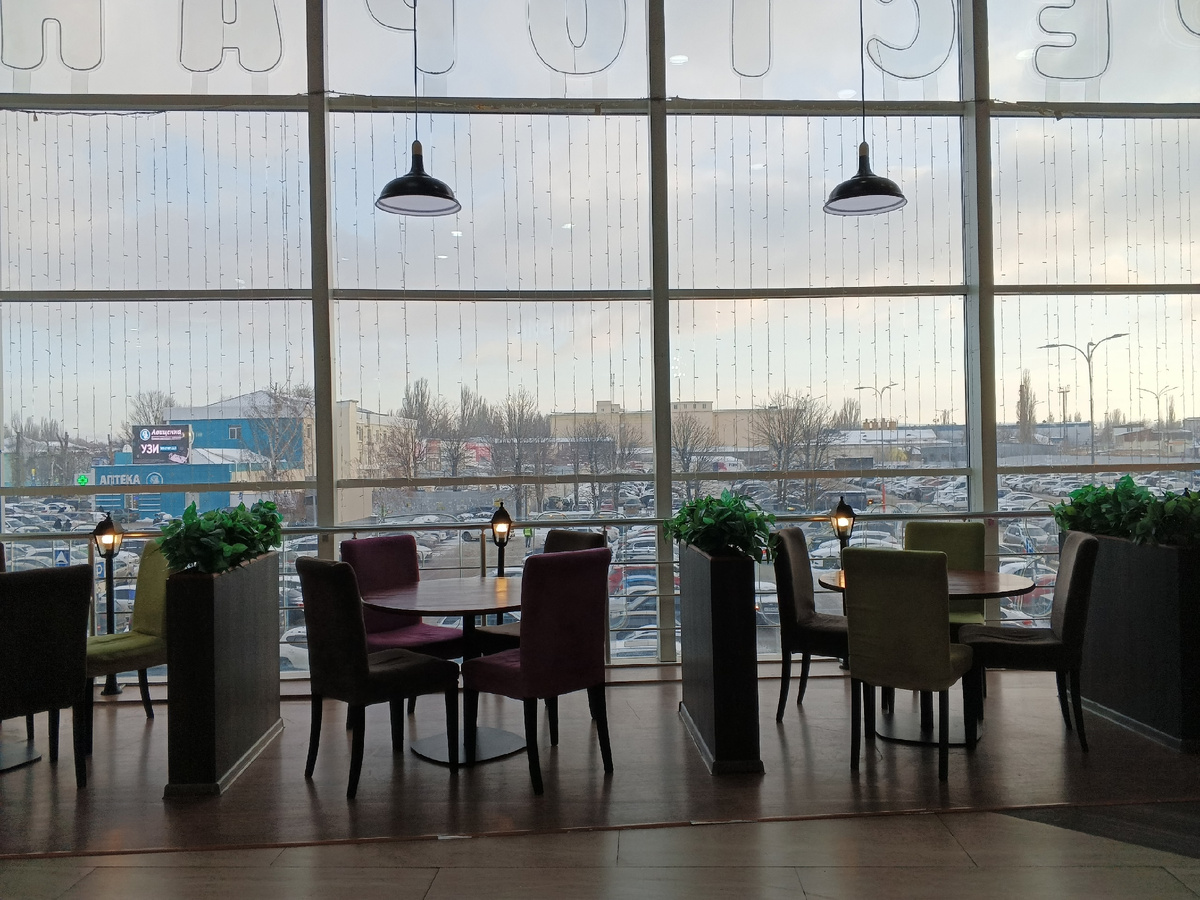 Панорамное окно. Фото Галины Малышевой.