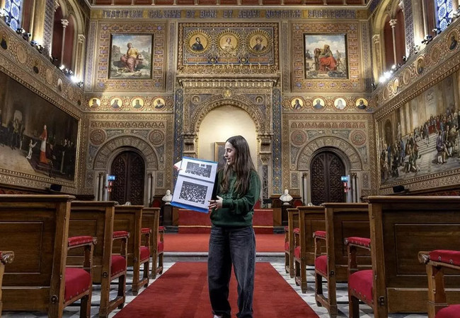 В Барселонском университете запустили литературные экскурсии к 575-летию вуза