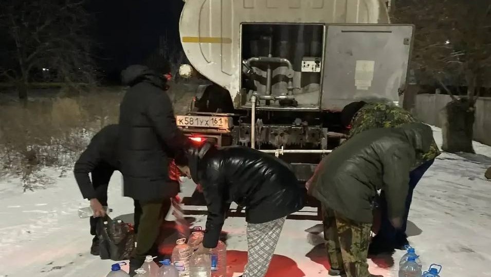 Ещё больше 100 тысяч человек остались без воды и частично без тепла в Ростовской области