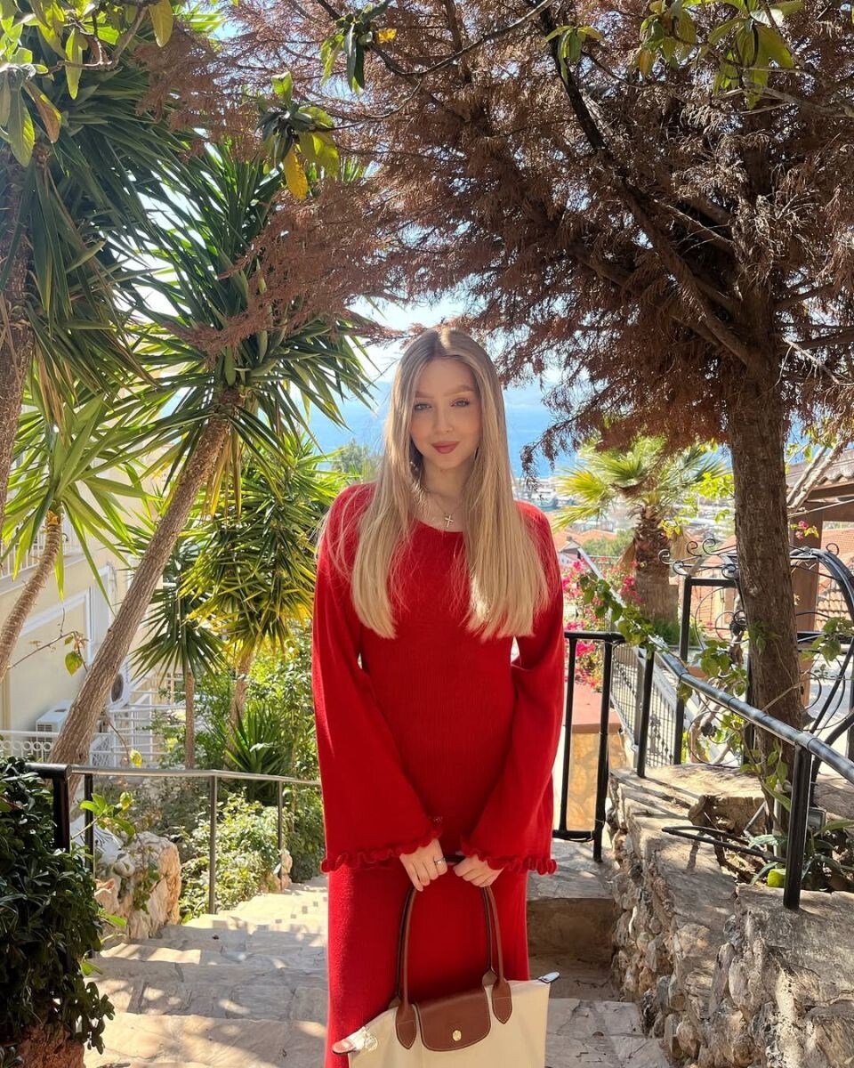    Карина Штерн. Источник: @rishtern*