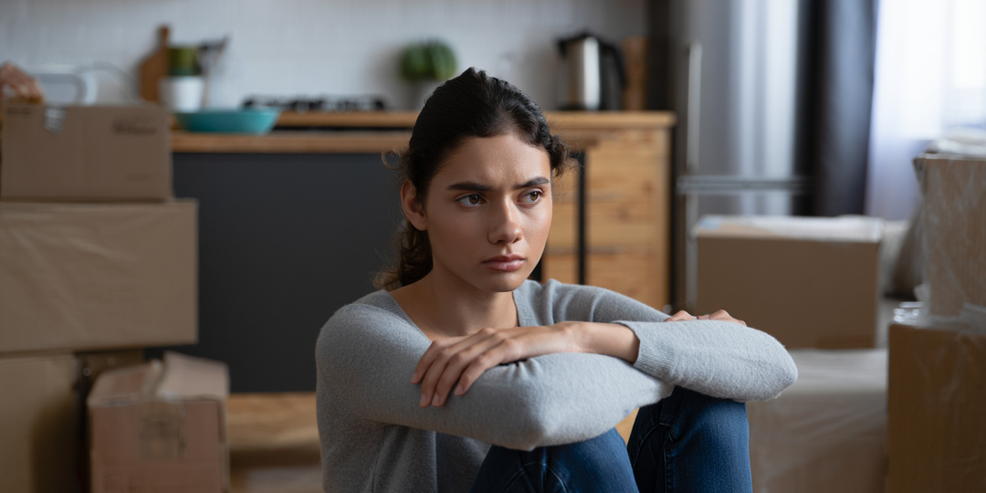 «—А я уже вещи твои собрала, деточка!» — усмехнулась свекровь, не зная, чья на самом деле квартира