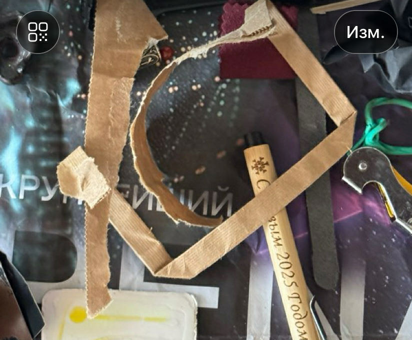 Одна из прошлых инсталляций в бежевой гамме. 