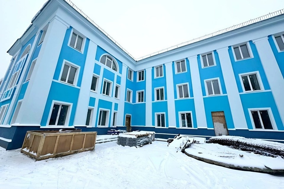    В Мариуполе ремонтируют здание отделения первичной медико-санитарной помощи №2. Фото: Единый заказчик