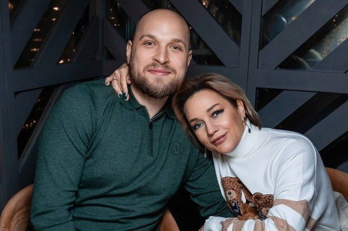    Татьяна Буланова с мужем (Фото: Telegram / @bulanovacom)