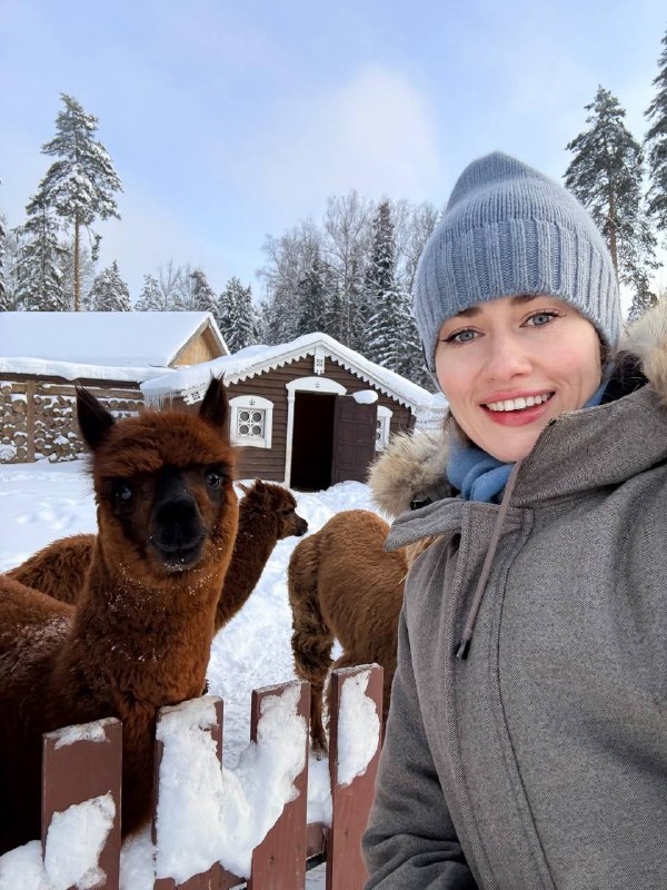 На фото: 
ведущая прогноза погоды на канале ТВЦ Анастасия Ларионова