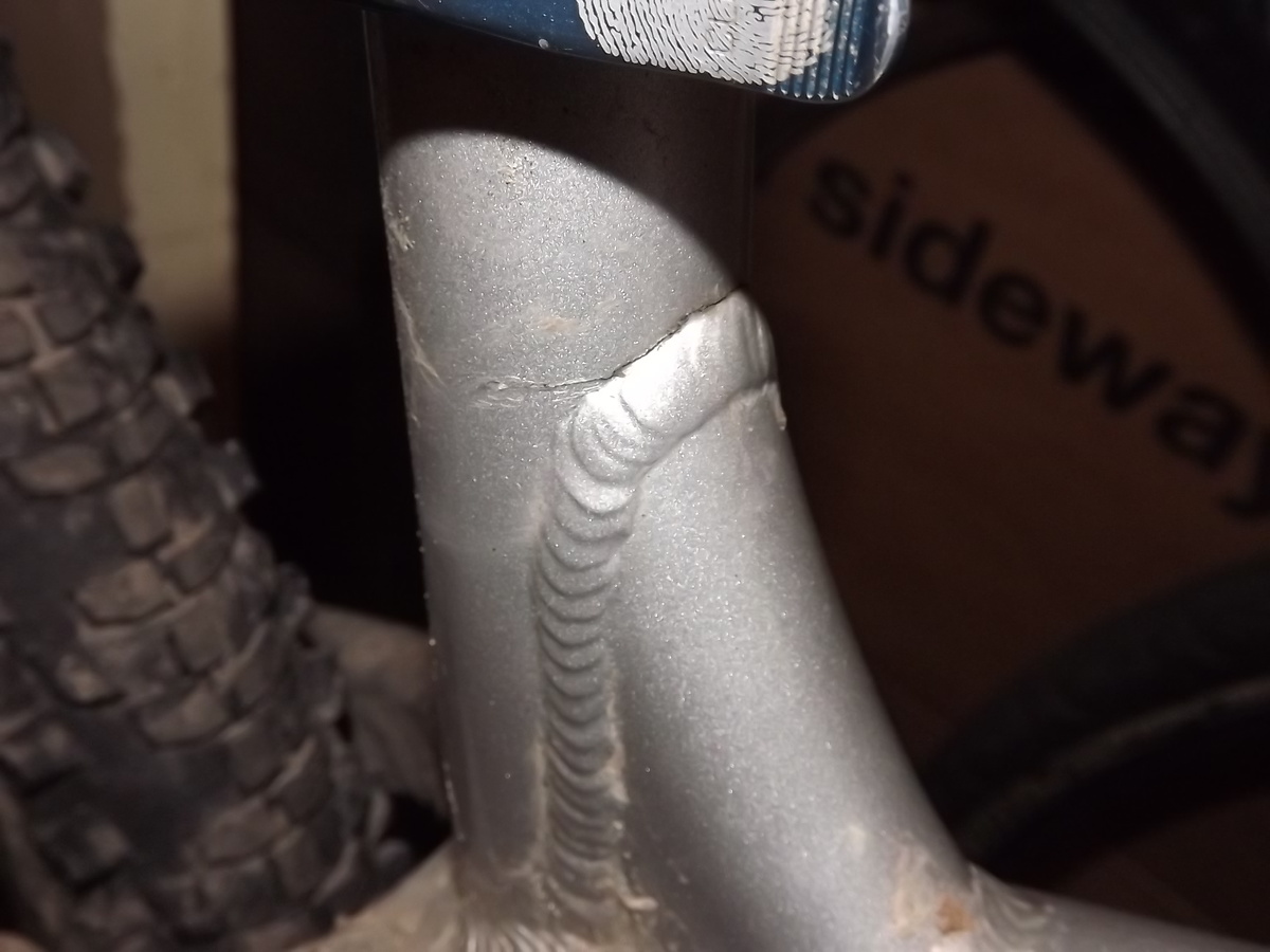 Трещина, начало