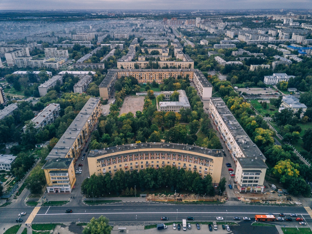 На Автозаводе Нижнего Новгорода стоит дом-легенда.