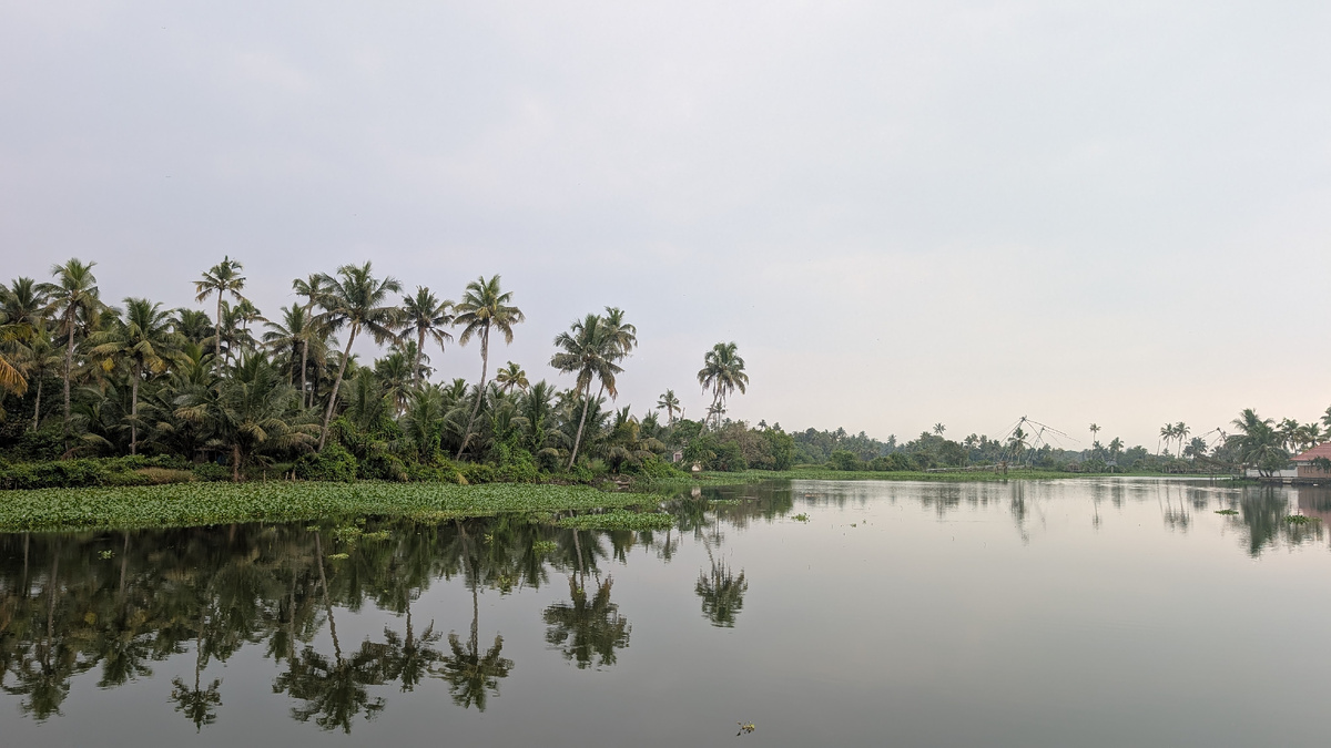 "водные дороги Кочи", они же backwaters. дальние острова