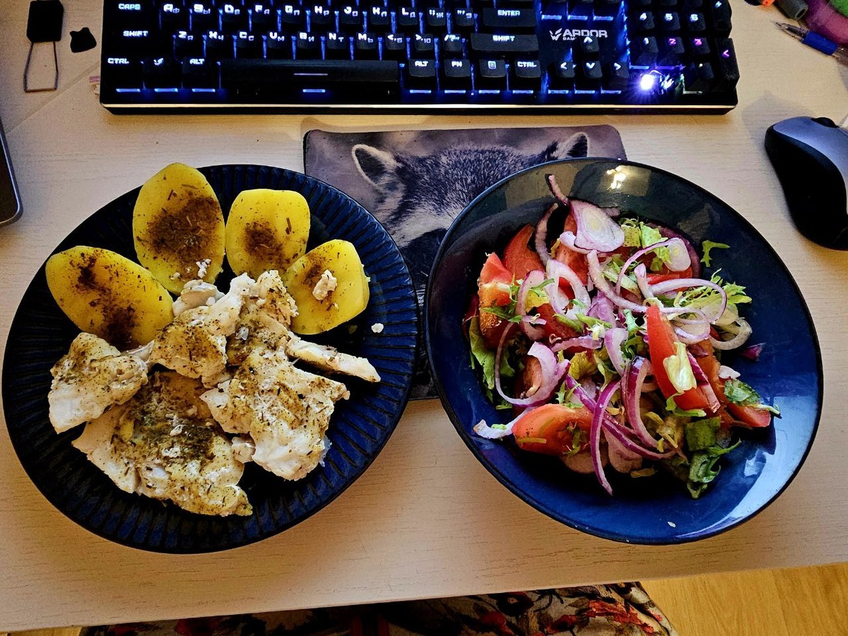 Как обещала, рыбу "добила"