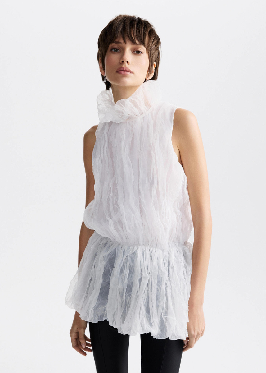 Полупрозрачная сжатая без рукавов с воротником