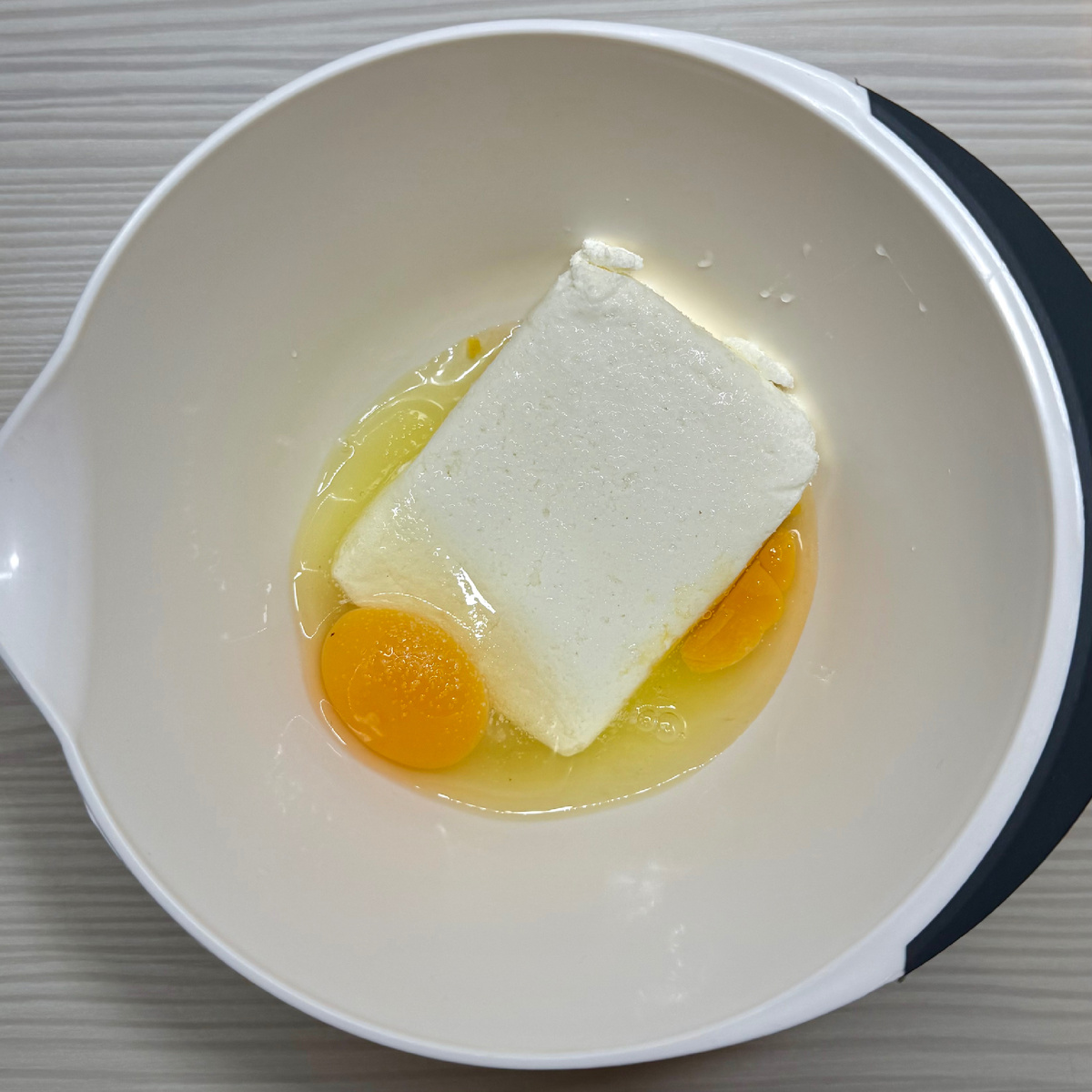 Творог и яйца